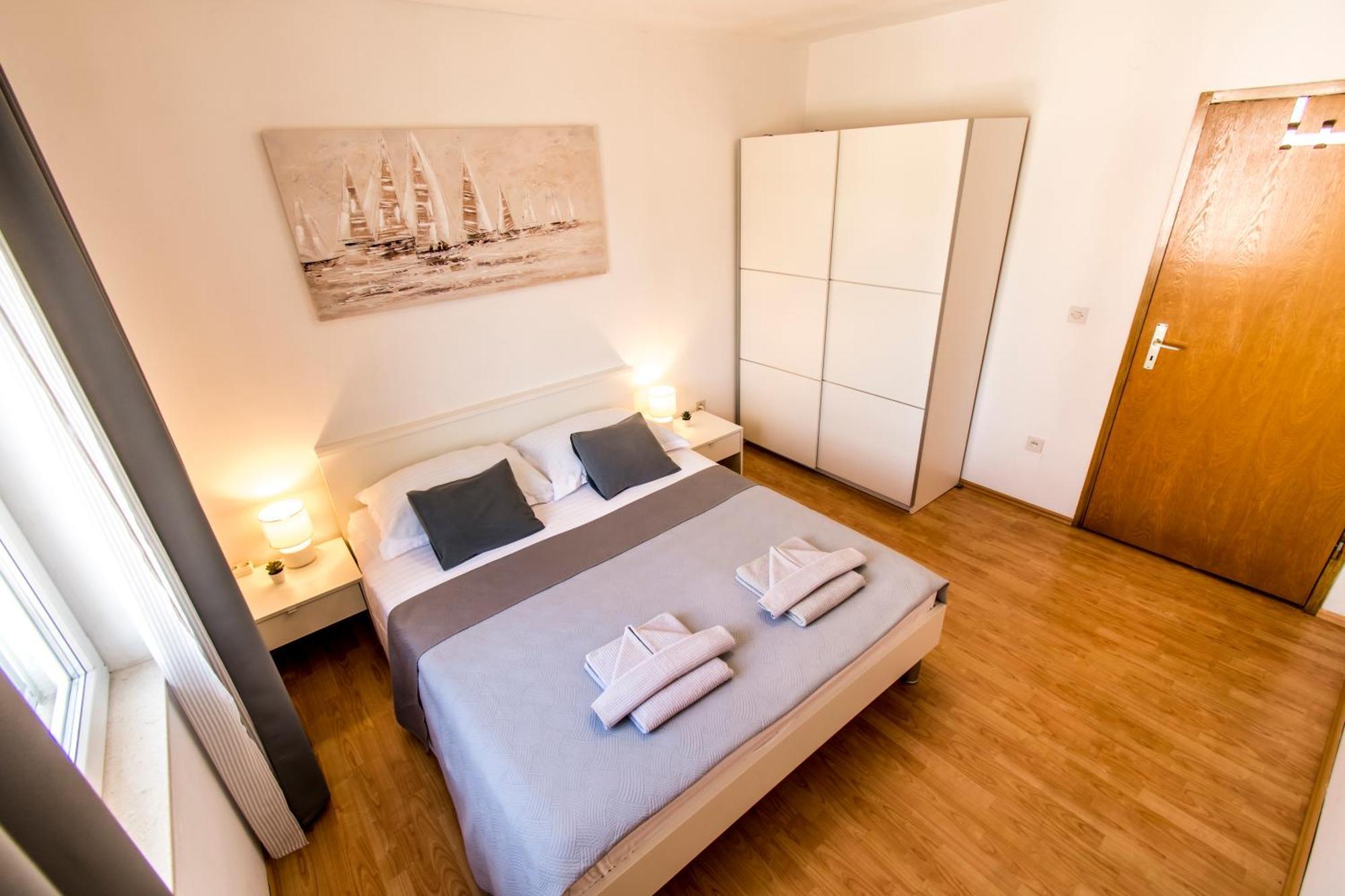 Apartments Curic Trogir Buitenkant foto