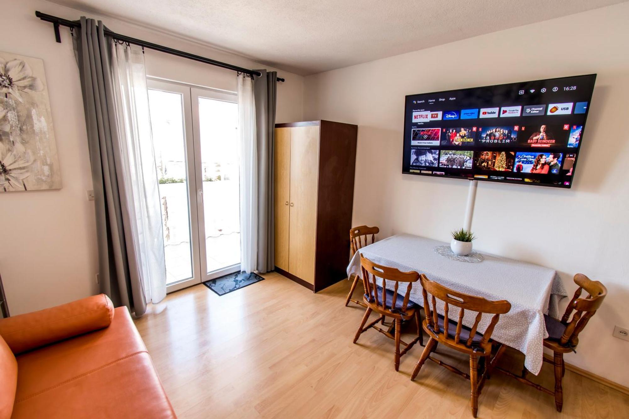 Apartments Curic Trogir Buitenkant foto