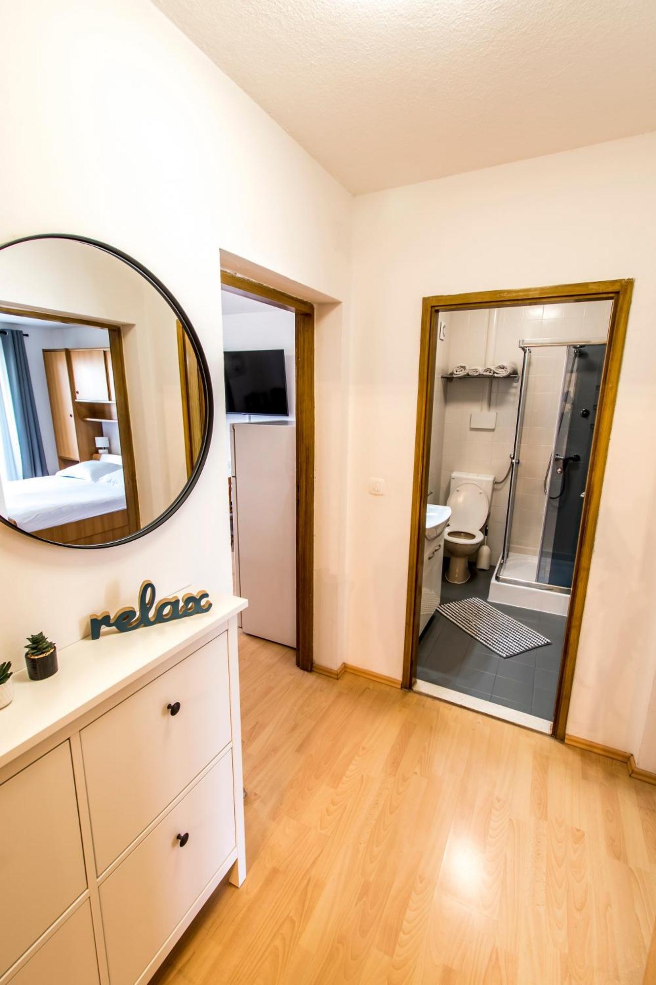 Apartments Curic Trogir Buitenkant foto